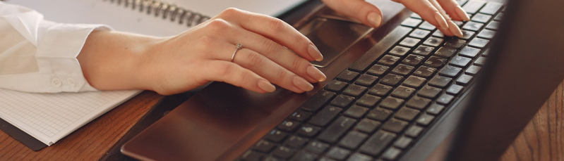 Bizimle <span style="color:var(--teal-500);">İletişime</span> Geçin